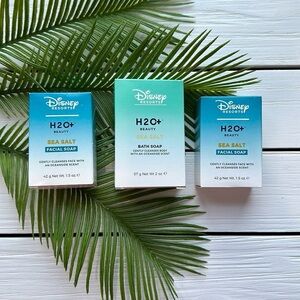 NIB Disney Resorts H20 Sea Salt Bath and Facial Soap Bundle 3